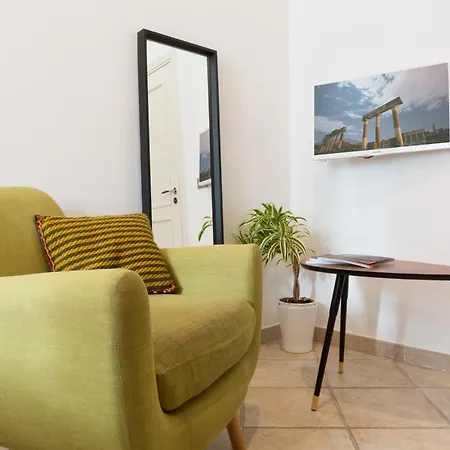 Explore The Amalfi Coast From A Cosy In Centre アパート