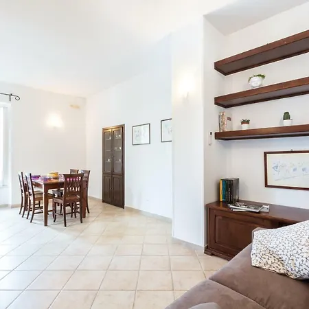 Daire Explore The Amalfi Coast From A Cosy In Centre Sorrento