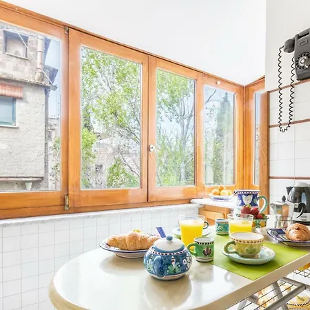 Appartamento Explore The Amalfi Coast From A Cosy In Centre Sorrento