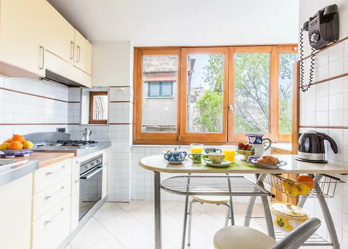 Explore The Amalfi Coast From A Cosy In Centre * 索伦托