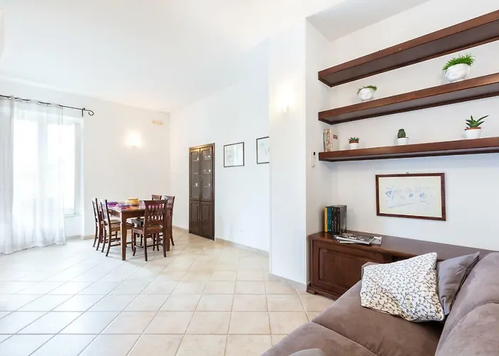 Apartment Explore The Amalfi Coast From A Cosy In Centre Sorrento